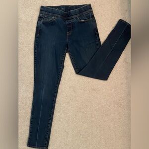 Levi’s jeans pull on with elastic band , blue mid rise size 6, good preowned con